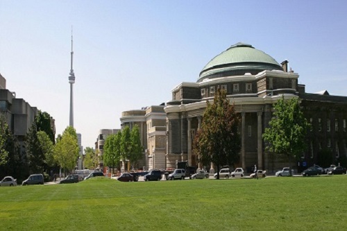 University of Toronto is one of the Best universities for indian students