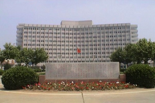 Dalian Maritime University for marine engineering